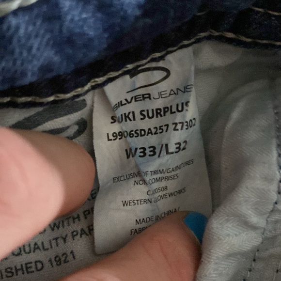 Women’s Silver 32/33 jeans inseam 31” flat across the waist 17.5” - Picture 5 of 13